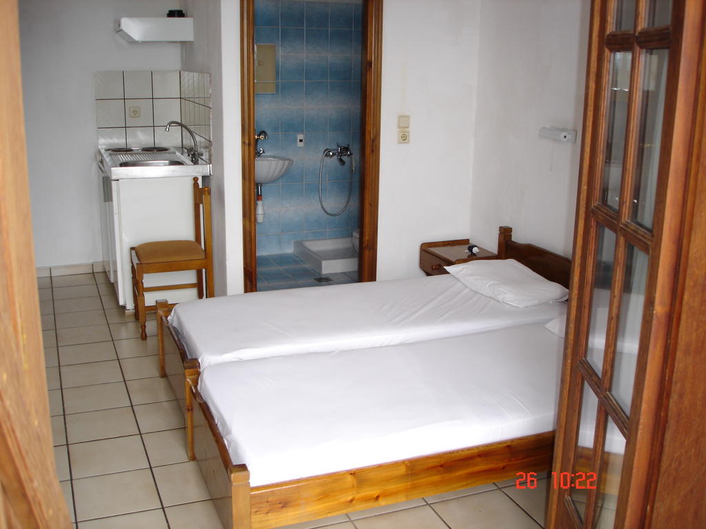 Viki Studios And Apartments Skala Potamias  Oda fotoğraf